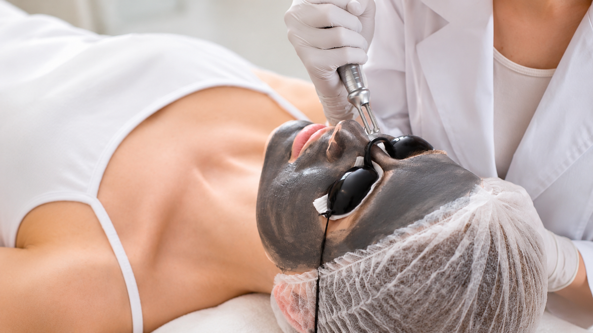 Hollywood Laser Peel